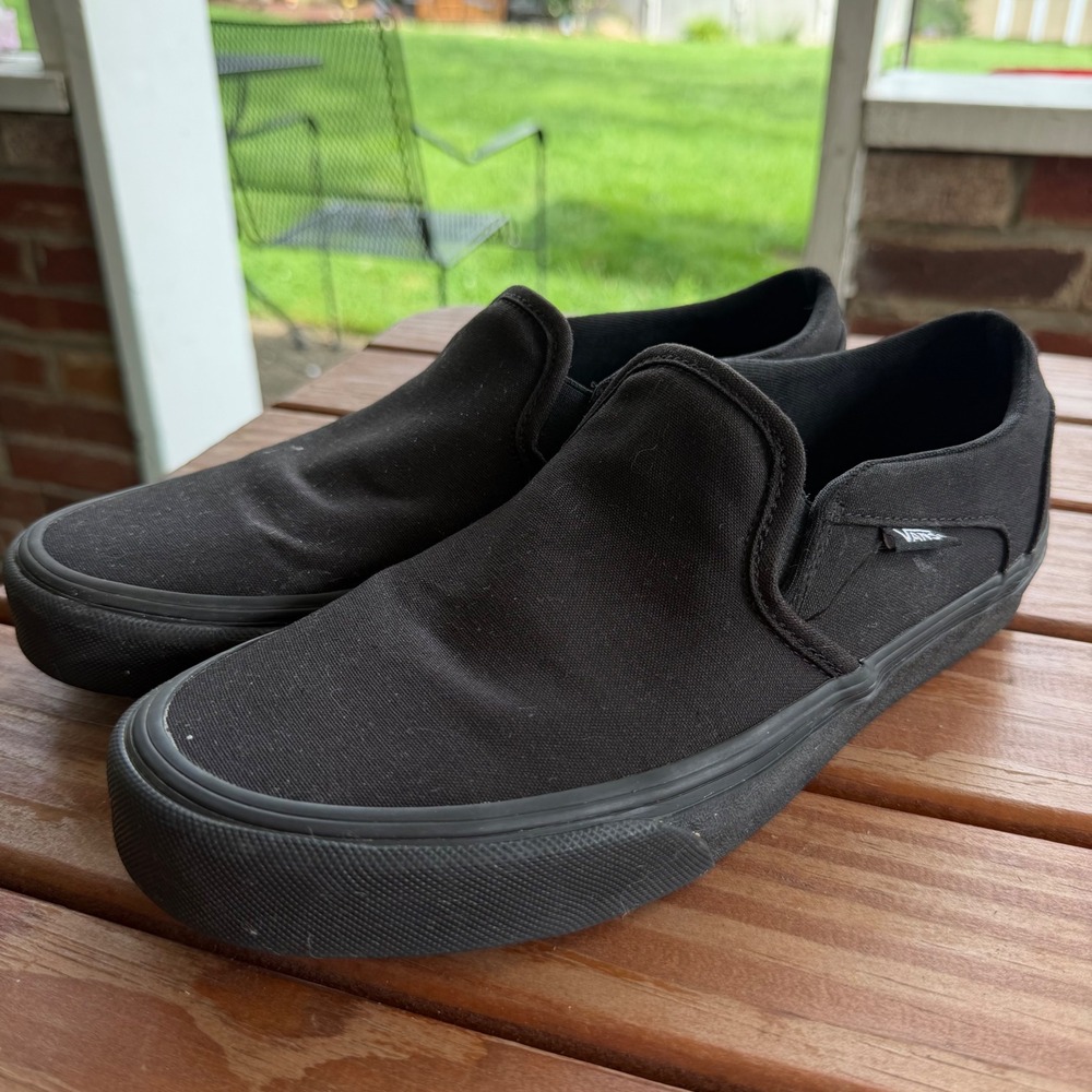 Vans Classic Slip-On Black Canvas Skate Shoes Womens 9 Mens 7.5